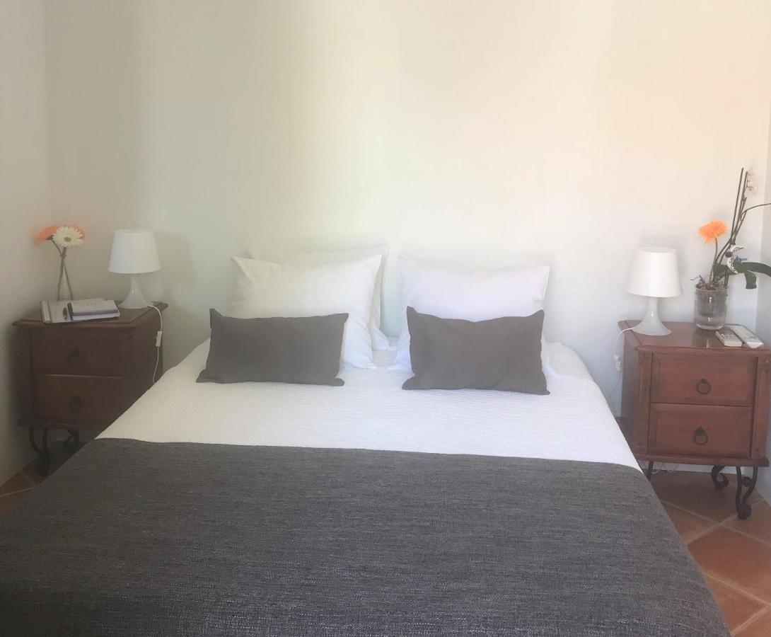 Hotel O Pátio Fernão Ferro Esterno foto